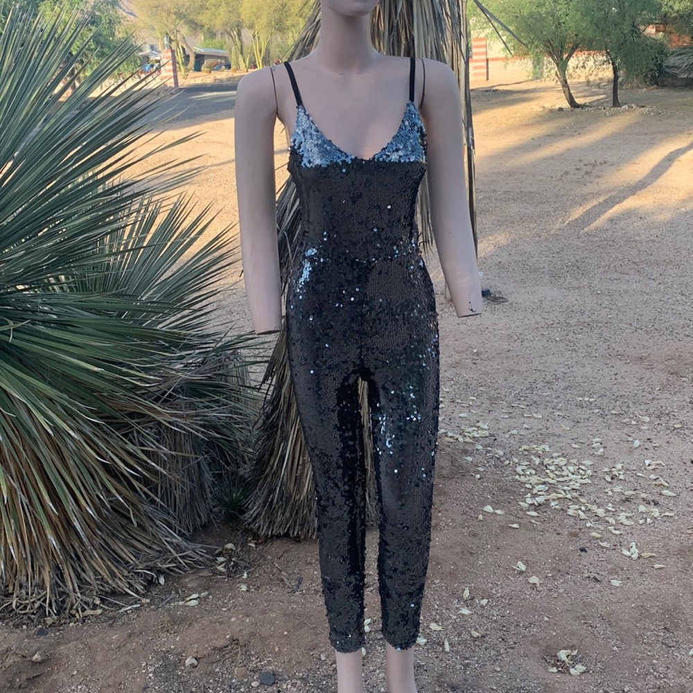 Ivana  Ruzzo Sequined Jump Suit.  This is a “ All Eyes on You Number” !NEW!